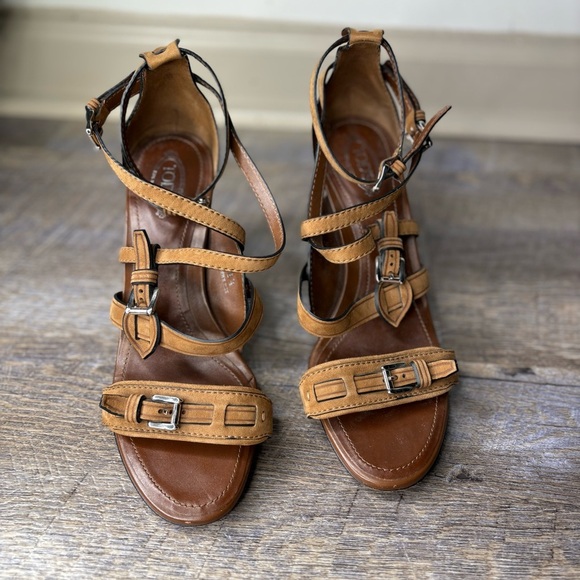 Tods Strappy Heels Leather Buckle Sandals Size 38.5 - Picture 4 of 10